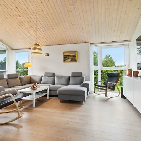 Lovely Spasauna Carcharger River Tatil Evi Fårvang