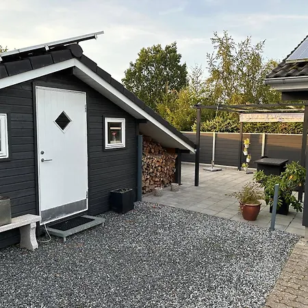 Semesterbostad Härligt Spasauna, Bil Laddare