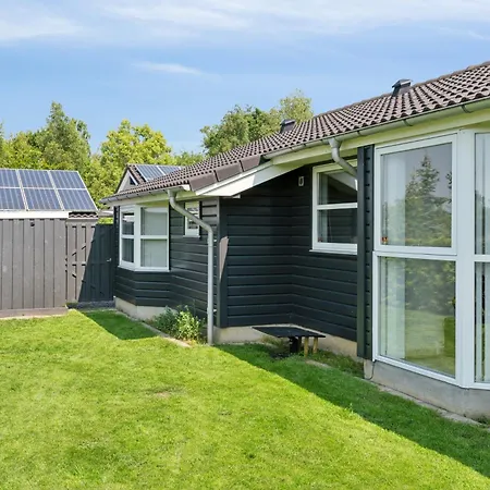 Ferienhaus Wunderschönes Spasauna Fårvang